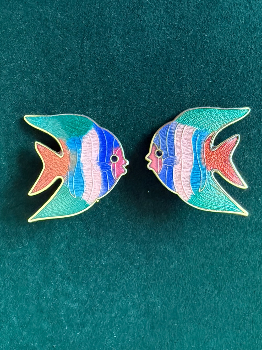 Vintage Cloisonné Enamel Fish Earrings Gold Tone Angelfish Clip ons Blue Green